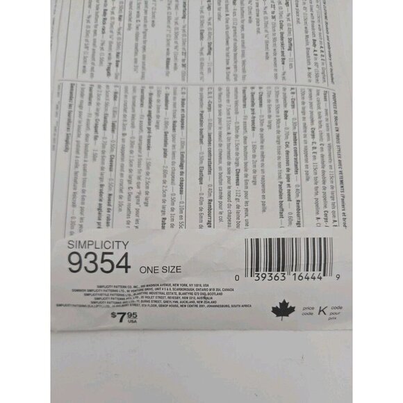 Simplicity 9354 Dolls and Clothes Sewing Craft Pattern Uncut Blaine Heigl - Picture 3 of 8